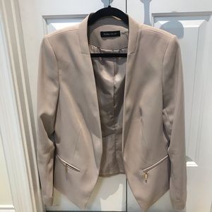 Ivanka Trump beige blazer / suit jacket New